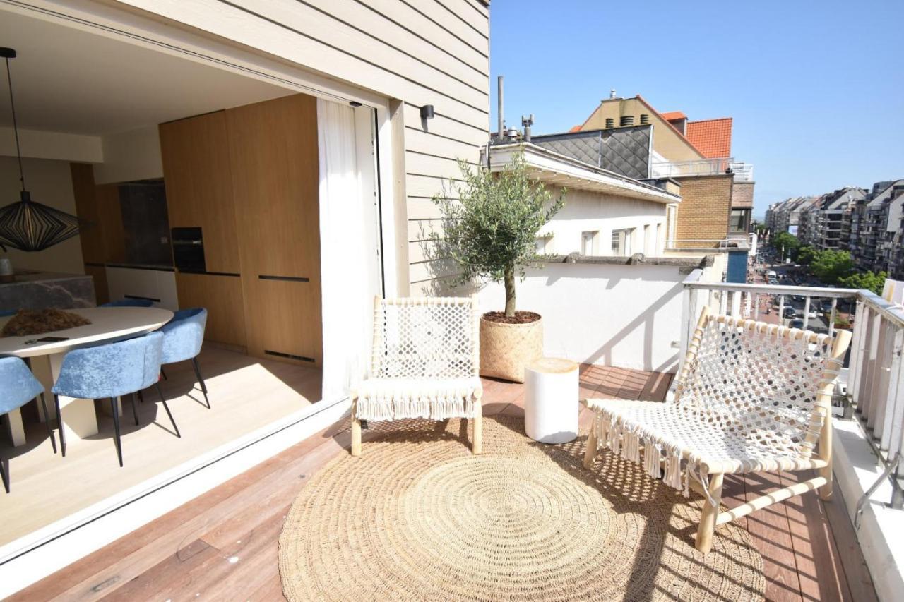 Luxurious Penthouse In The Shopping Street Of Knokke With A Rooftop Terrace Esterno foto