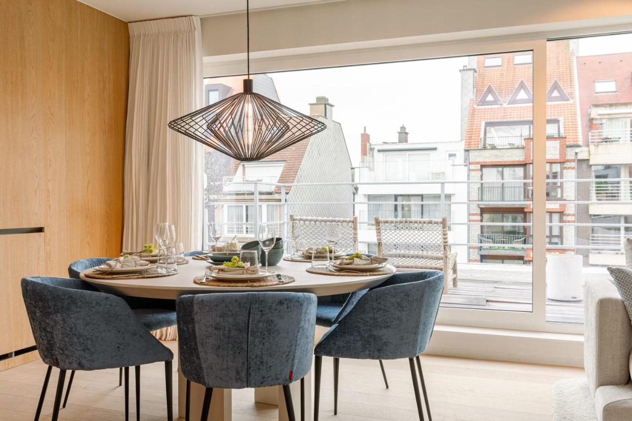 Luxurious Penthouse In The Shopping Street Of Knokke With A Rooftop Terrace Esterno foto